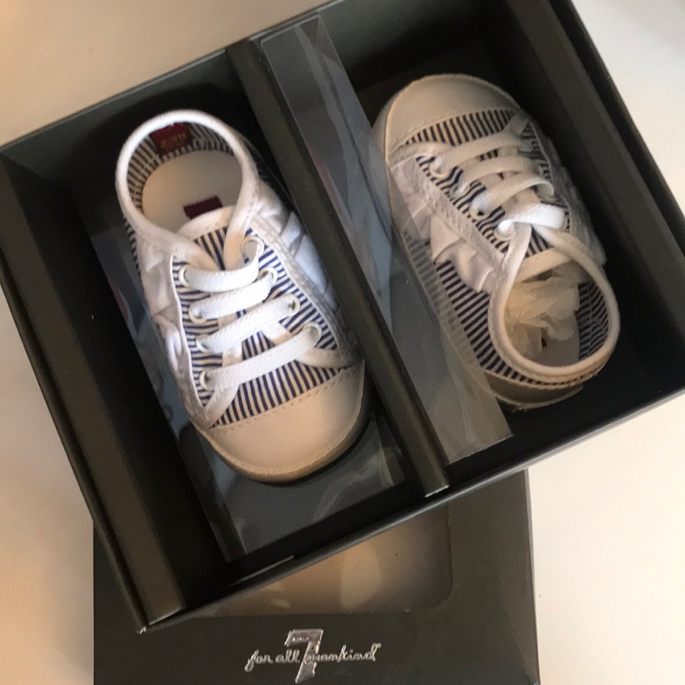 7 for man kind baby shoes size 3-6 Months